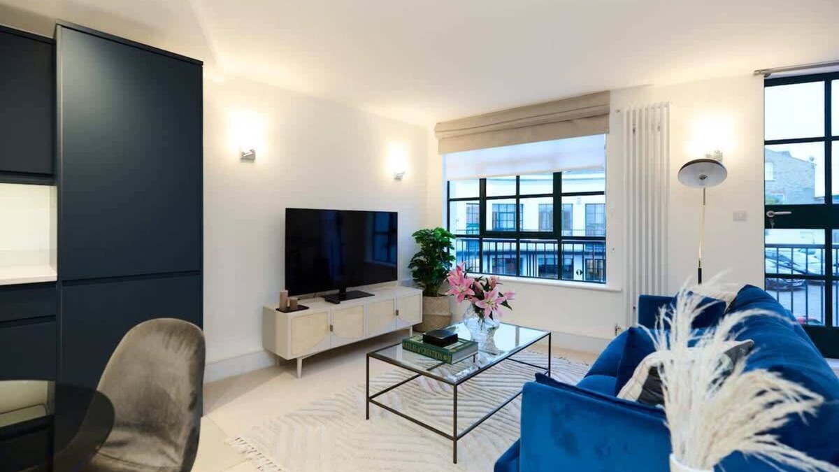 South Norwood Apartment | The Melbray Escape - Trendy 2BDR Apartment