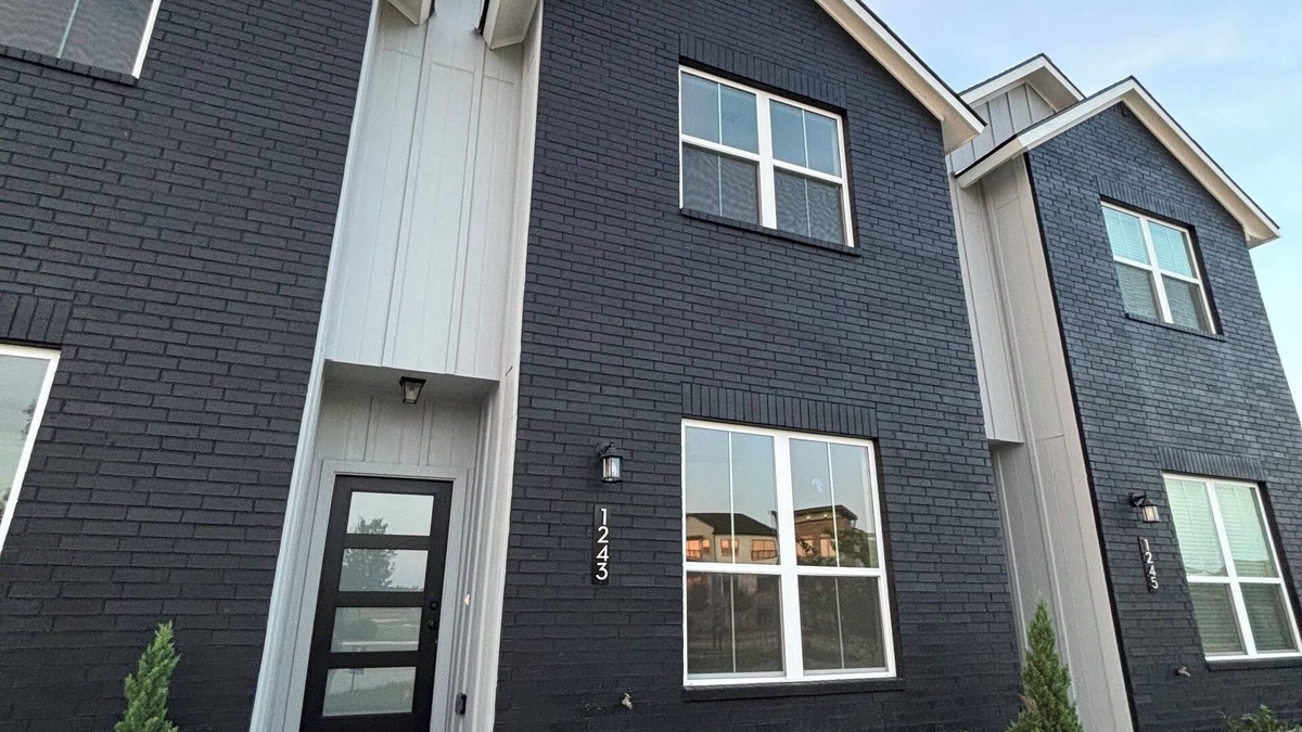Wellborn House | The Midtown Retreat – Near TAMU