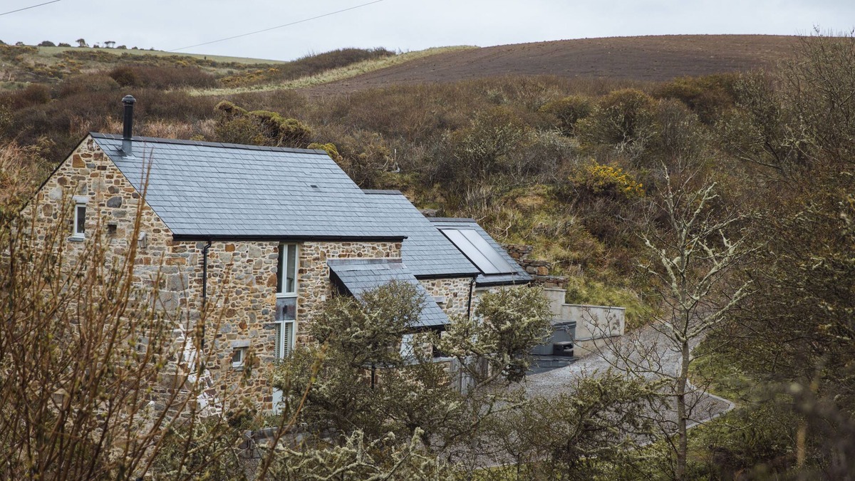 Nolton House | The Mill House, NOLTON HAVEN Family and pet friendly with hot tub and log burner