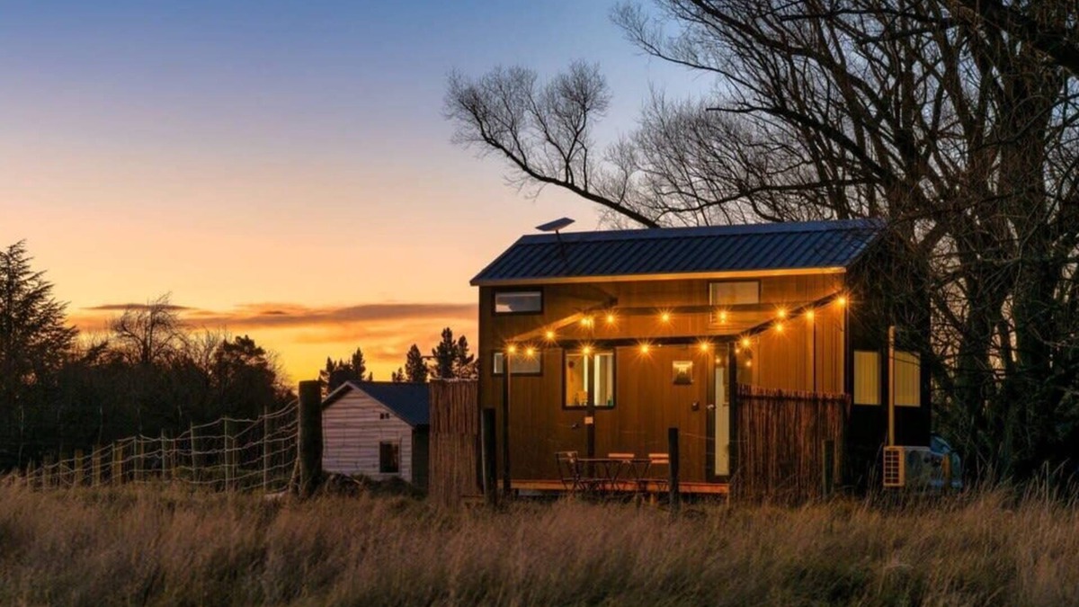 Patearoa House | The Minimalist Tiny House by Tiny Away