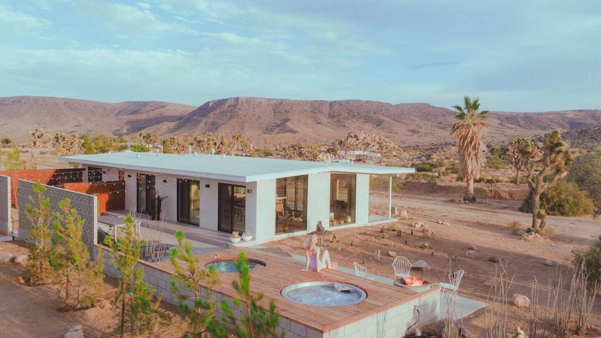 Pioneertown House | The Modern Wolfden: Main House