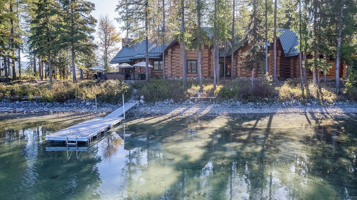 Marion House | The Montana Manor, Custom Log Estate Sleeping 14