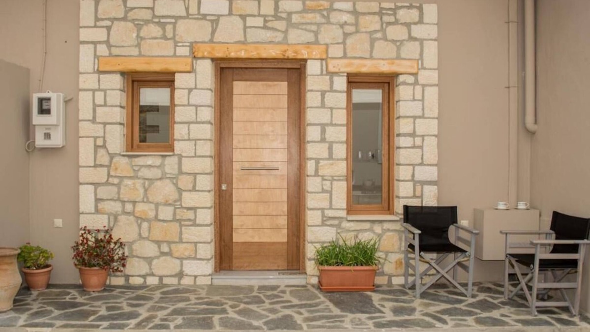 Tourloti Apartment | The Mountain House| Authentic Cretan Hideaway| Breathtaking & Nature Views