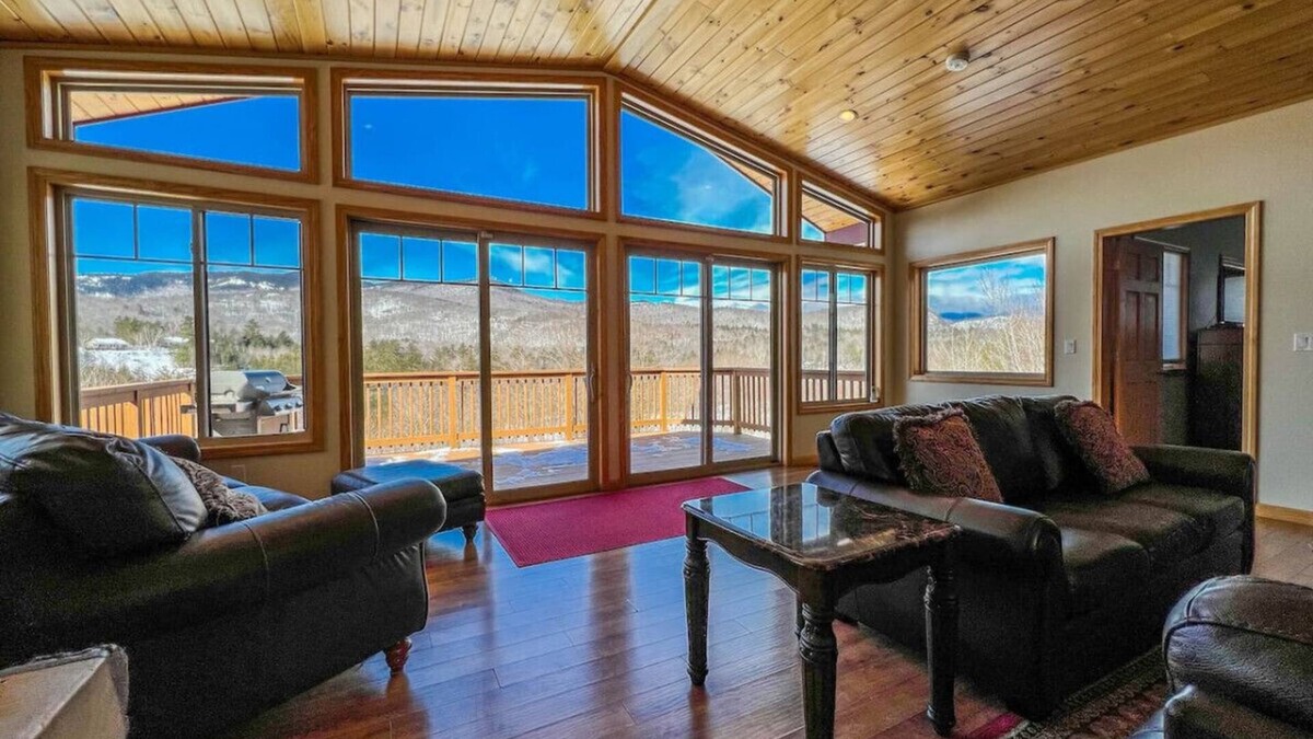 Jackson House | The Mountainview Escape | Luxury, Views & Hot Tub