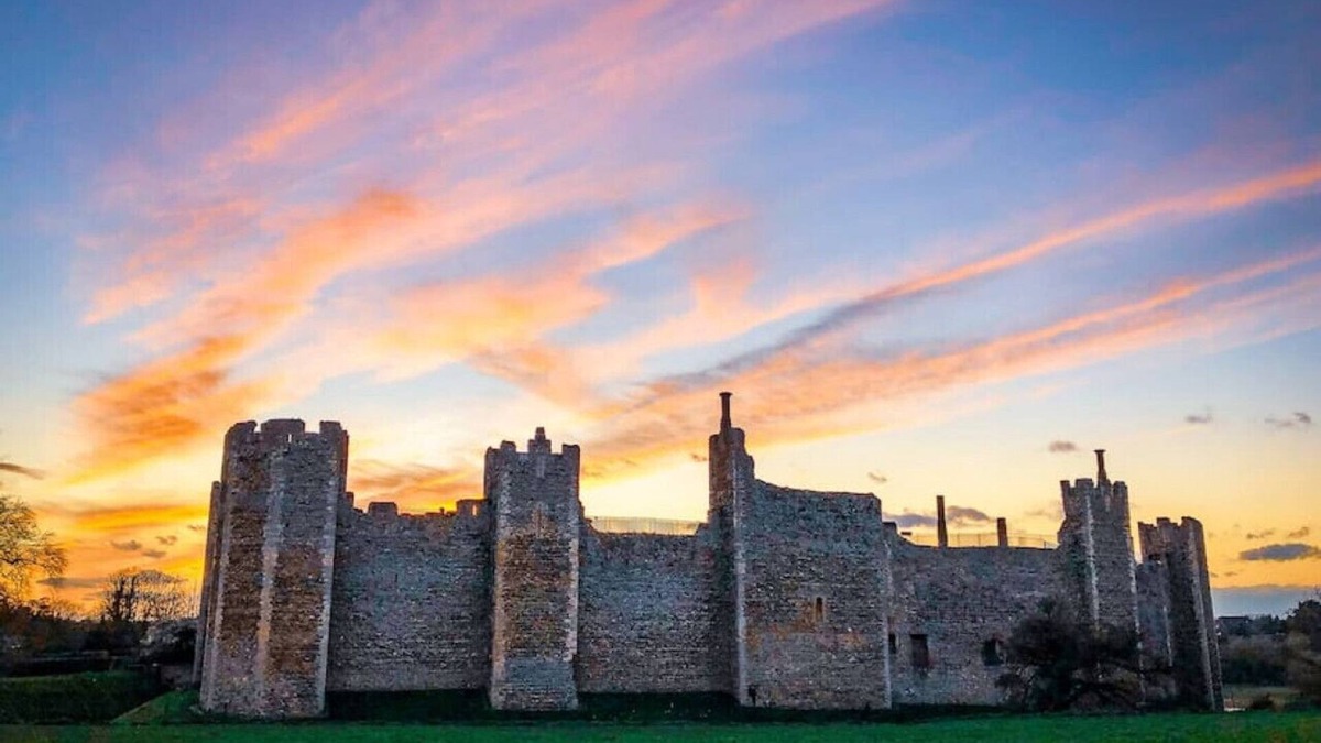 Framlingham House | The Muse at Framlingham Sleeps 4
