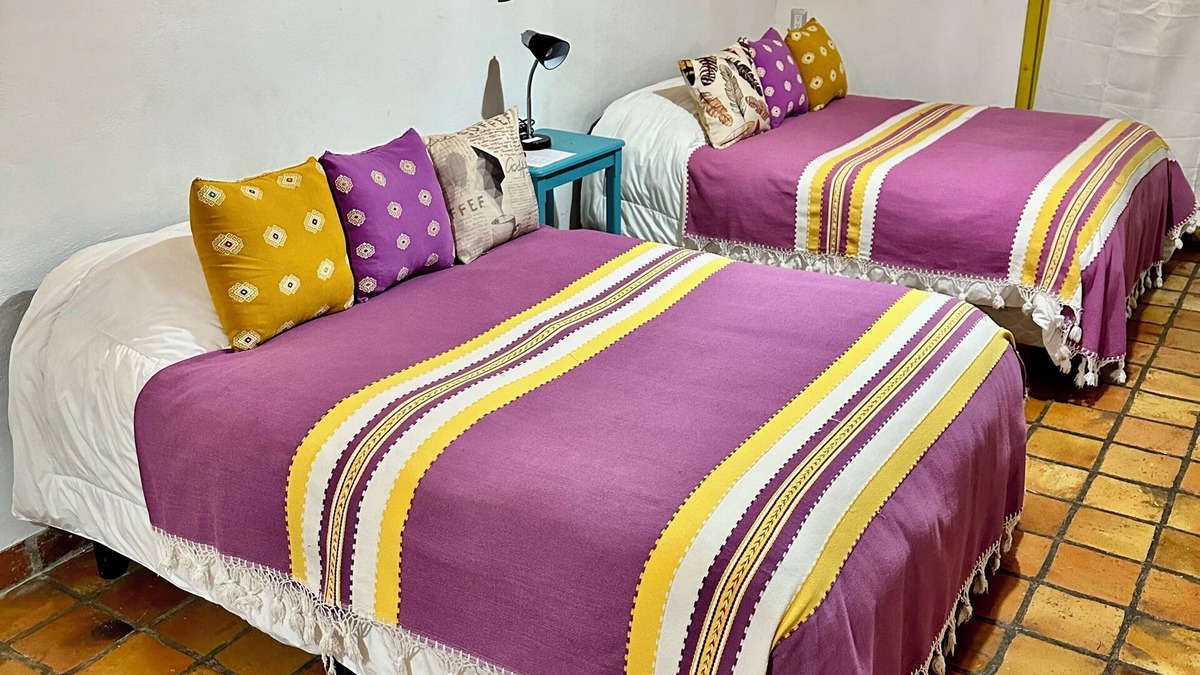 Del Cerrillo Apartment | The Etelvina Suites