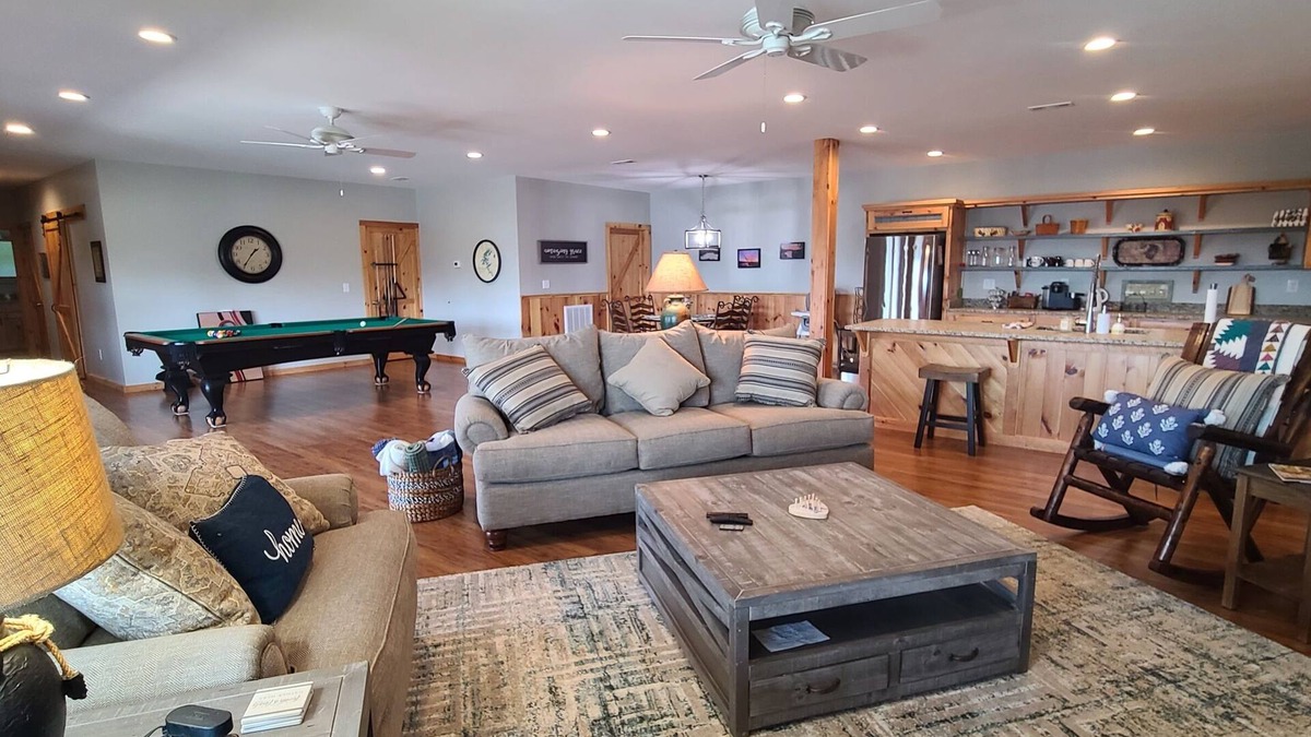 Hayesville House | The name says it all! Mountain Sunset Place over Lake Chatuge!