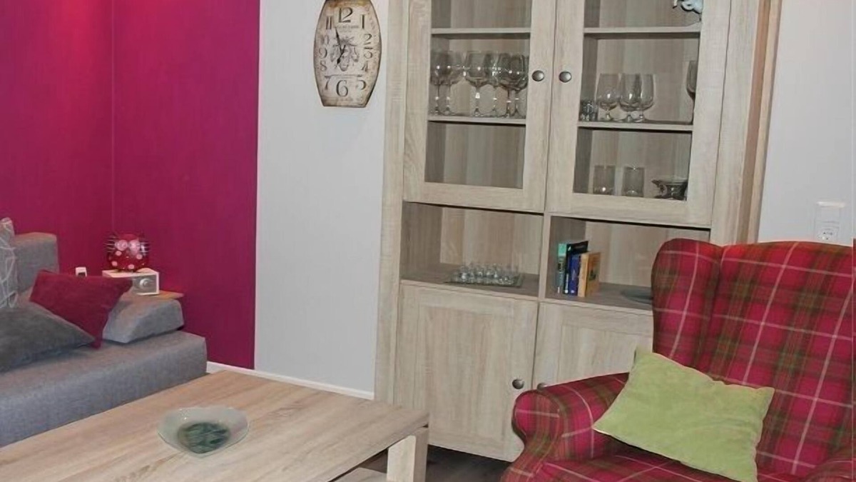 Wulmeringhausen Apartment | The neat apartment is your central starting point for your activity