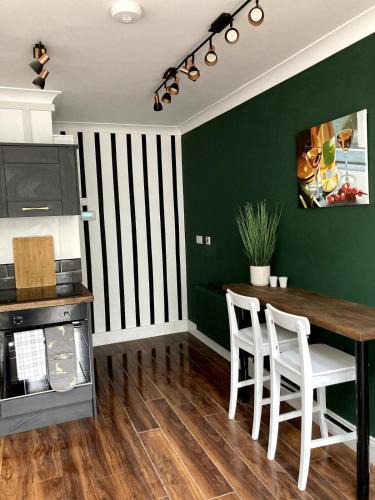 Annascaul Apartment | The Nest