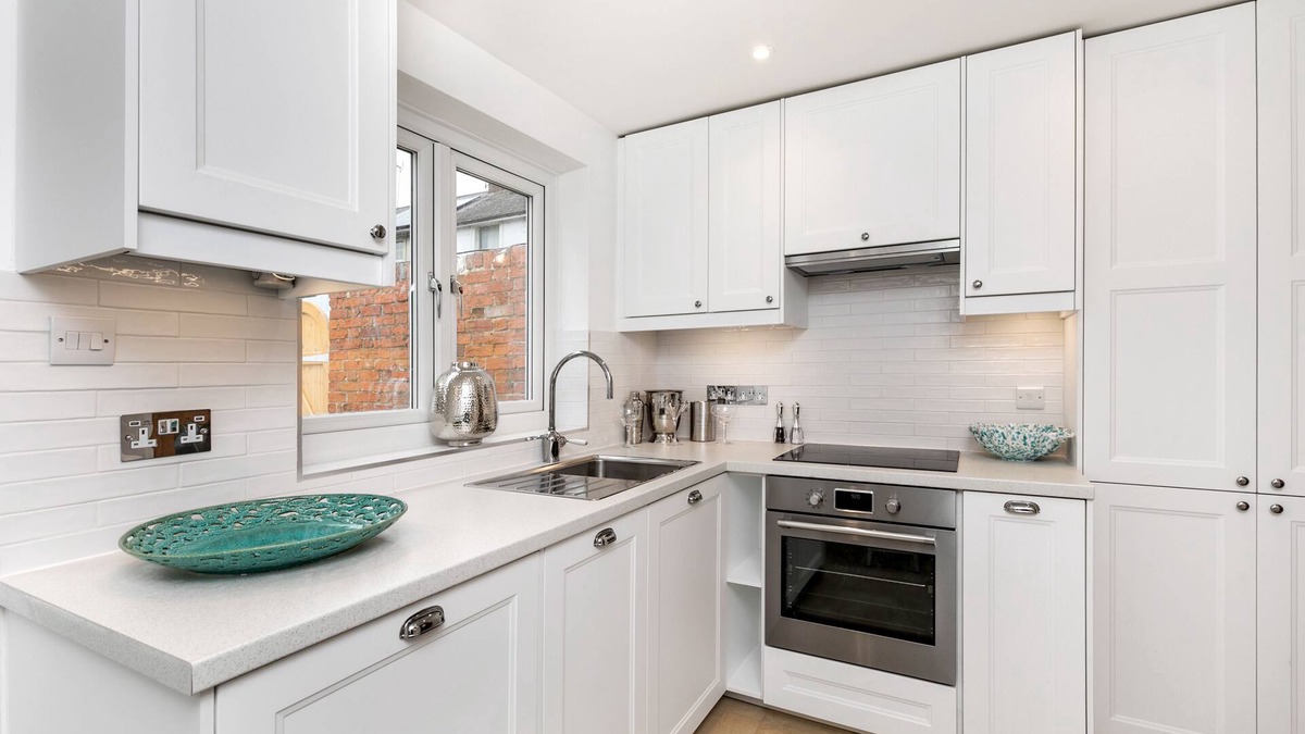 Winchester Cottage | The Nestle House