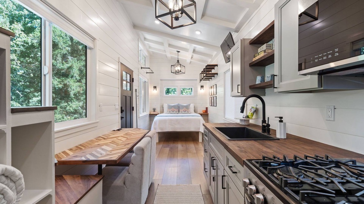 Starcrest House | The Nestled Nook - Tiny Home