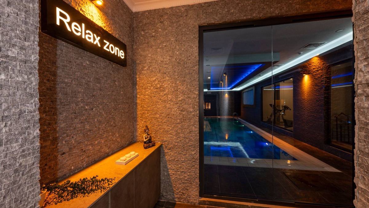 Kucukcekmece Hotel | The Nirvanas Hotel