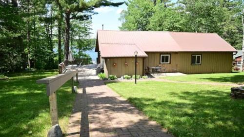 Clam Lake House | The North House home