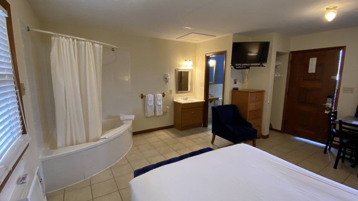Corinth Hotel | The North Star Inn