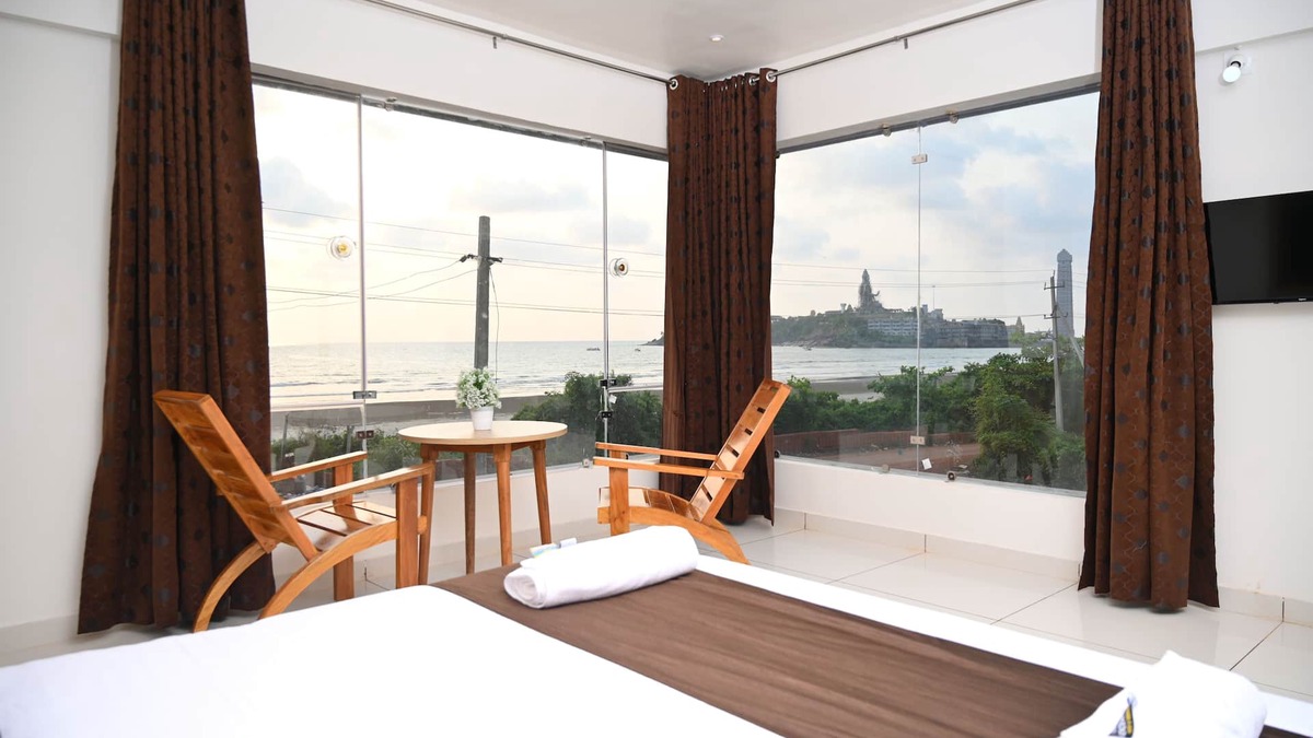 Murudeshwara Hotel | The Ocean Front