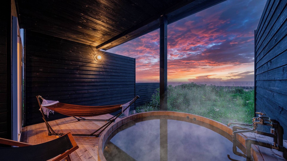 Kojohama House | THE OCEAN VISTA