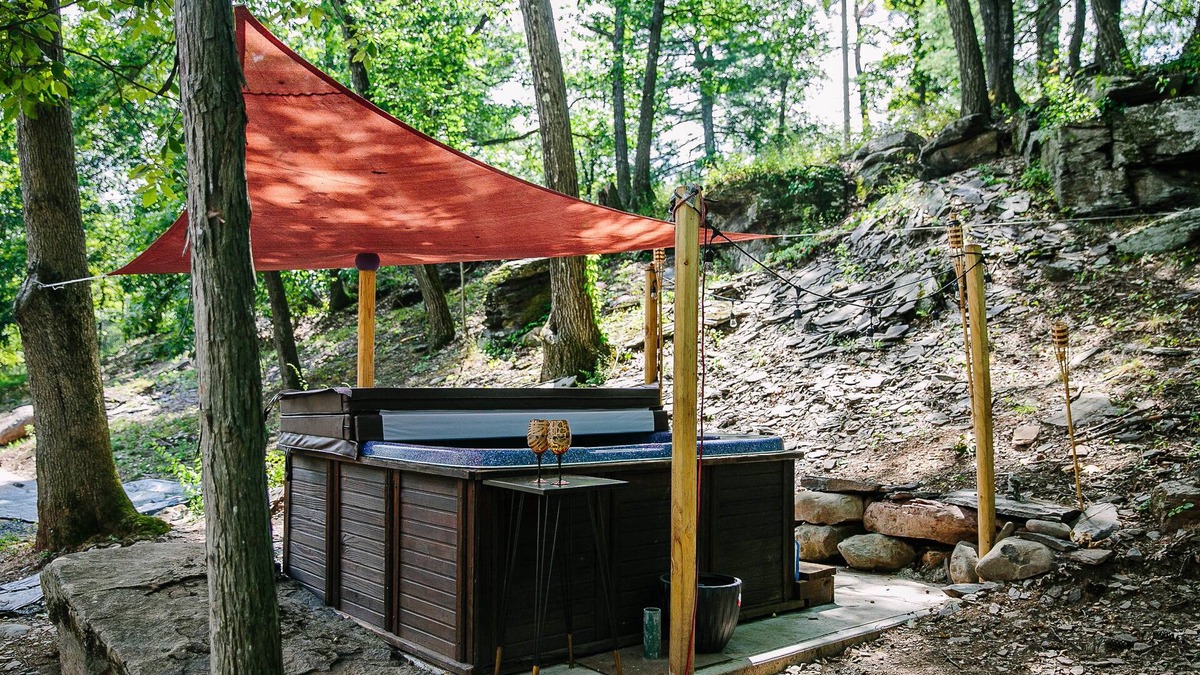 Catskill House | The Old Catskill Game Farm Inn