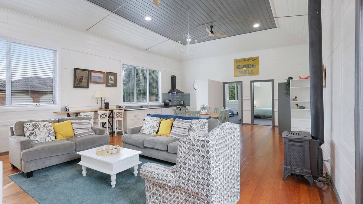 Allansford House | The Old Guide Hall - Historic Charm, Modern Comfort