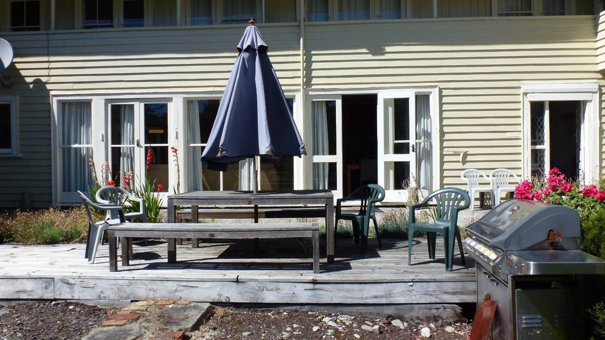 Reefton House | The Old Nurses Home Guesthouse