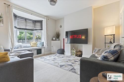 Alton House | The Old Post Office 5 mins Drive to Alton Towers