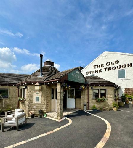 Kelbrook Hotel | The Old Stone Trough Country Hotel