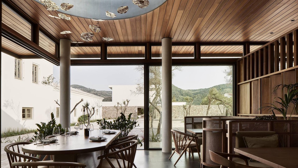 Messonghi Hotel | The Olivar Suites