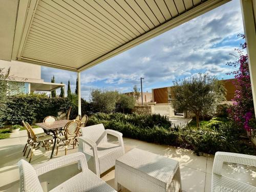 Jala Villa | The Olive Retreat Villa, Green Coast