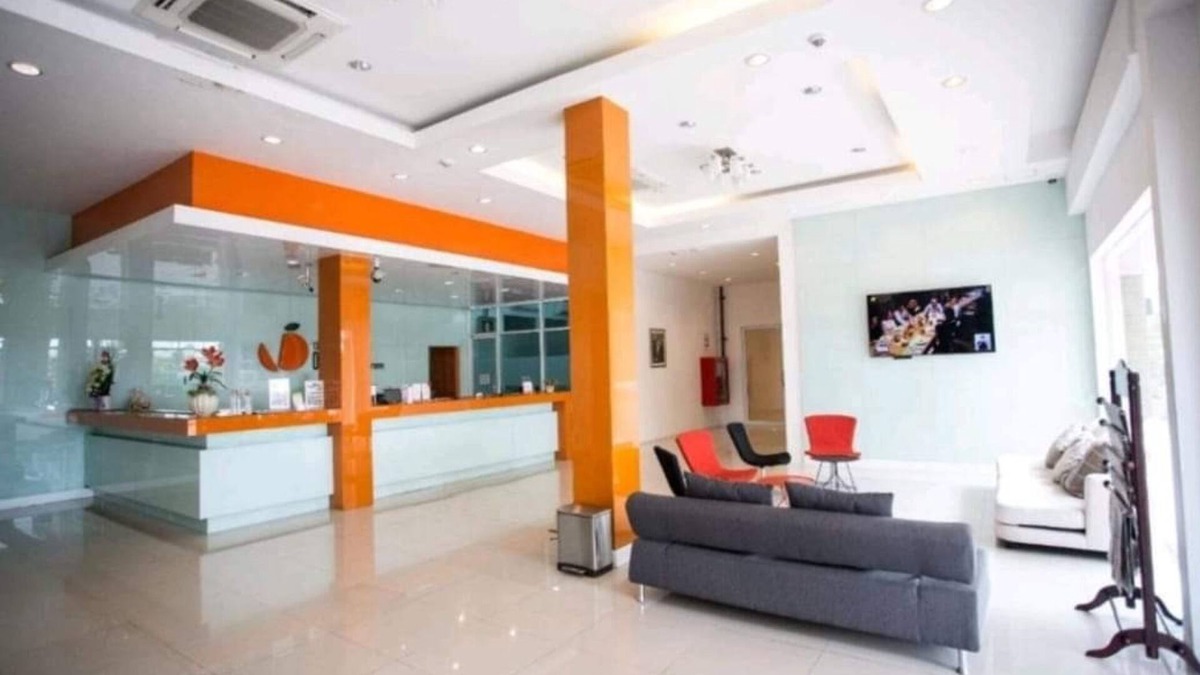 Pak Nakhon Hotel | The Original Orange Rooms