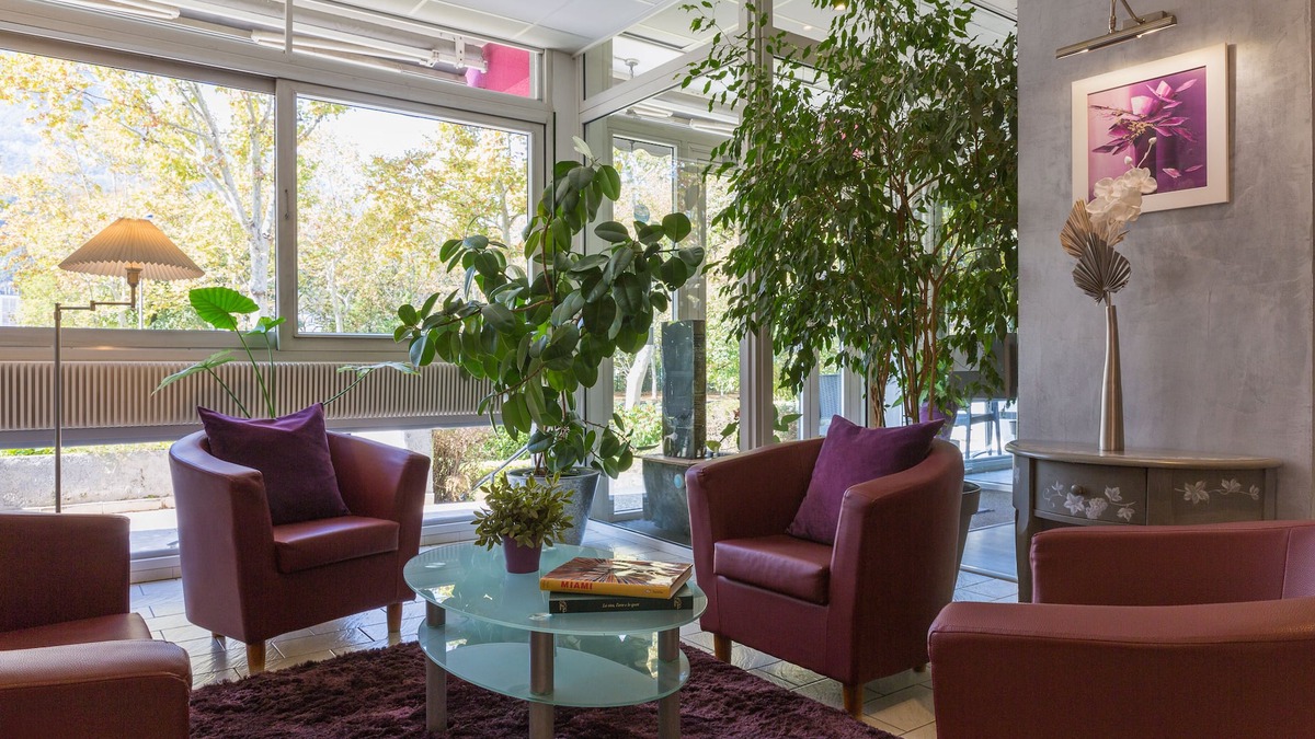 Le Pont-de-Claix Hotel | The Originals City, Hôtel Villancourt