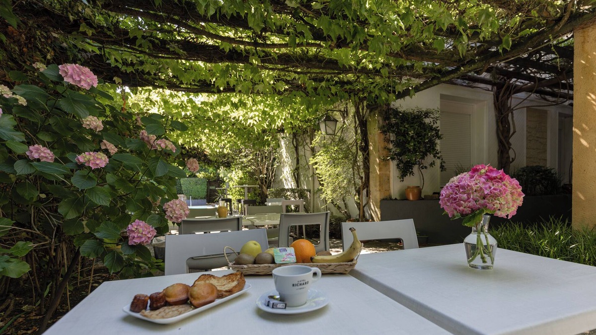 Bergerac Hotel | The Originals City, Hotel de Bordeaux, Bergerac center