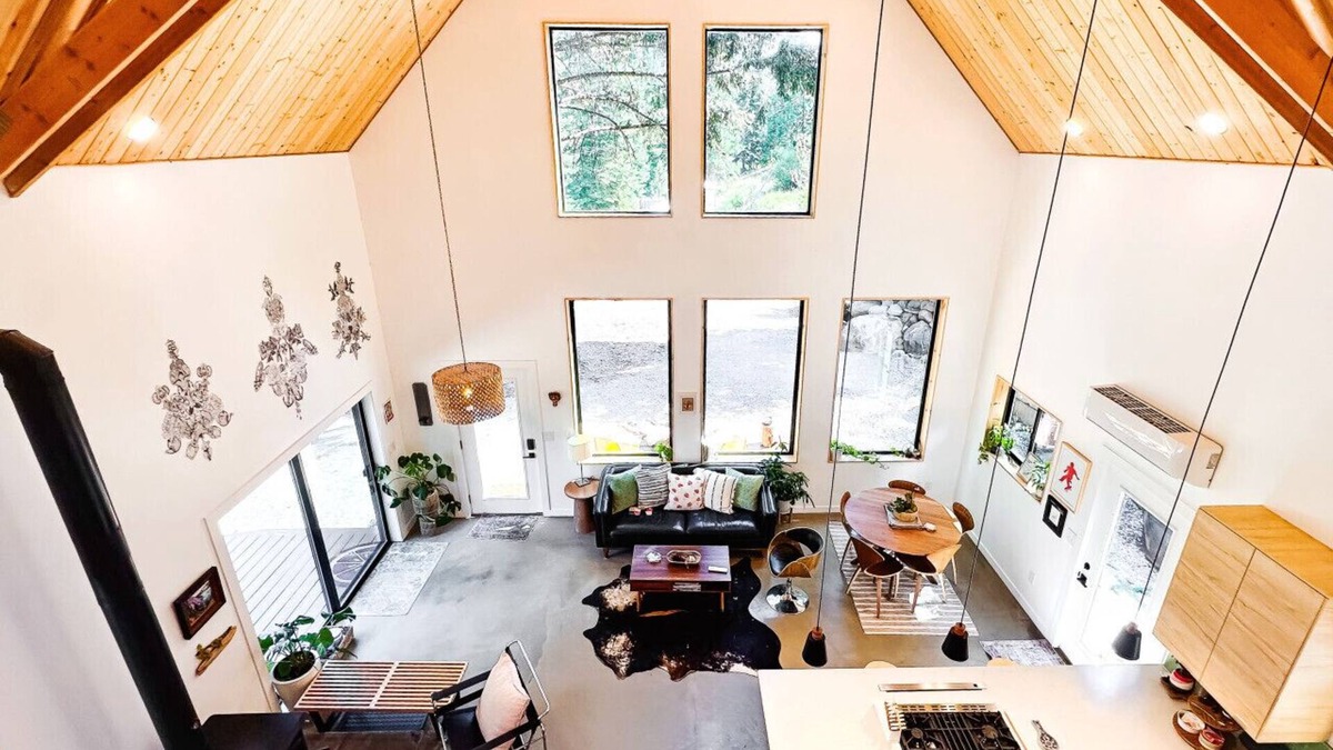 Klamath County Apartment | The Outpost Properties: Keno House
