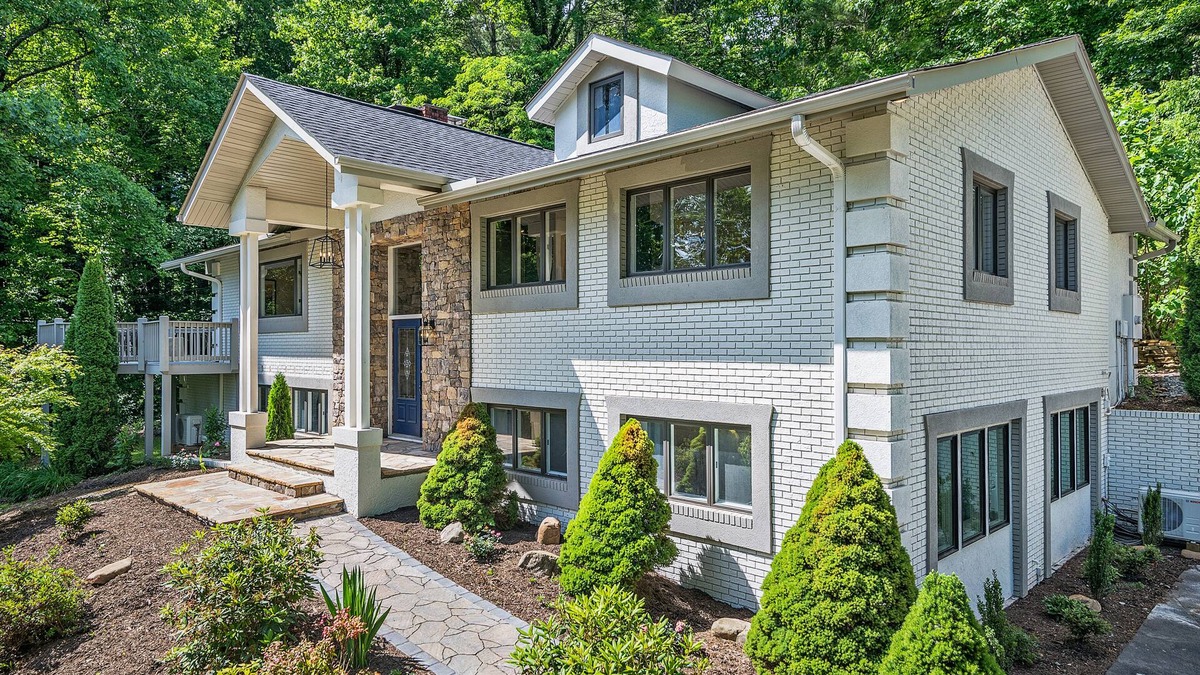 Asheville Cabin | The Overlook Asheville Escape - Modern Luxury Immersed in Nature