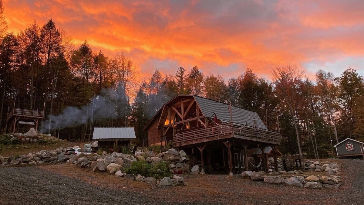 Jamaica House | The Overlook House: Sauna and View Deck by Stratton Mountain
