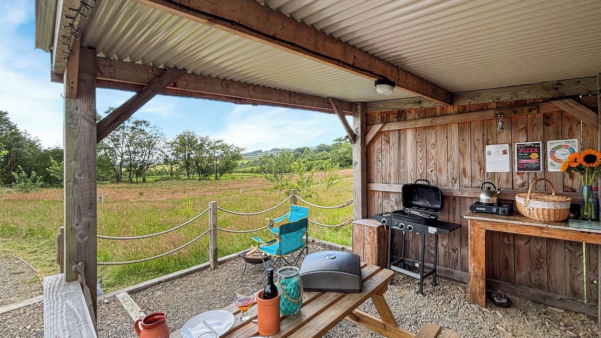 Llanfair Caereinion Cottage | The Owl Pod - UK50070