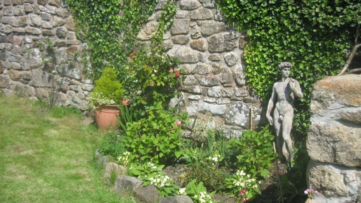 Sticklepath Hotel | The Oxenham Arms