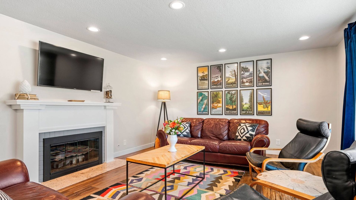 Salem House | The Pacific Northwest House near Salem, OR