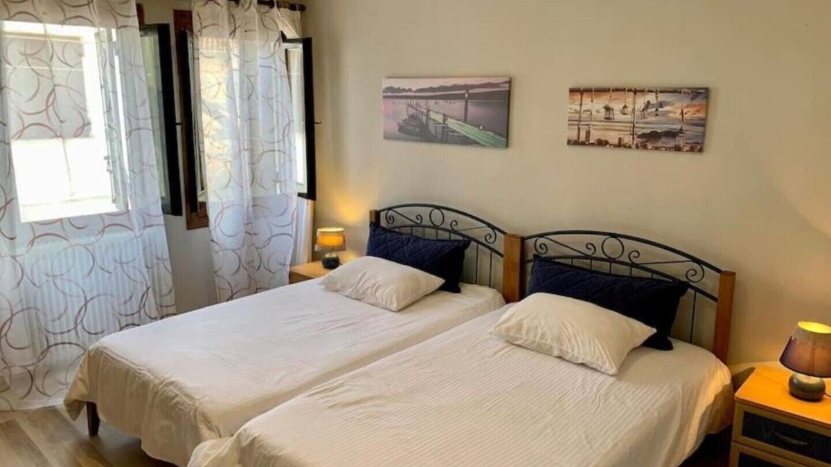 Ioannina Town Centre Apartment | The Palace in the Castle