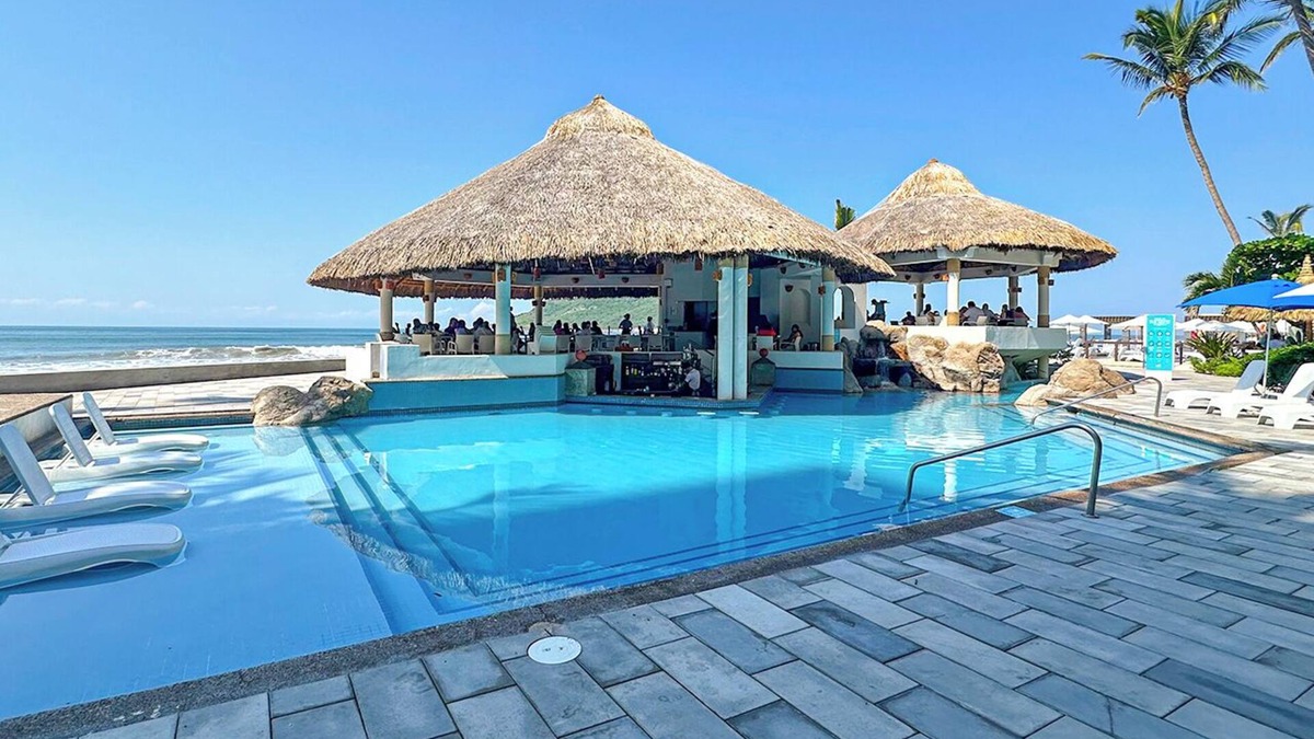 Zona Dorada Resort | The Palms Resort of Mazatlan