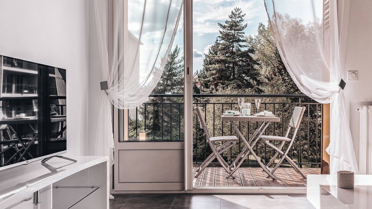 Annecy Apartment | The Pearl of the Alps
