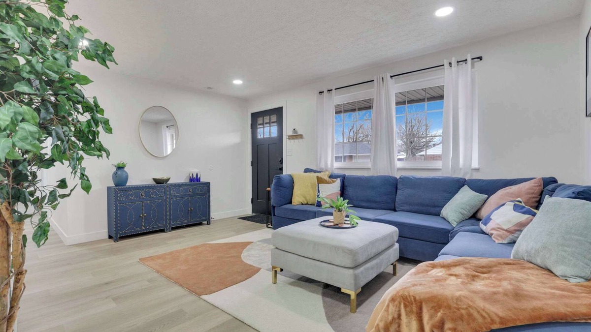 Reynoldsburg House | The Penick Getaway Su