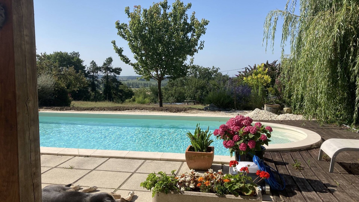 Cherval Apartment | The Perfect Getaway - Remarkable Gite in Cherval