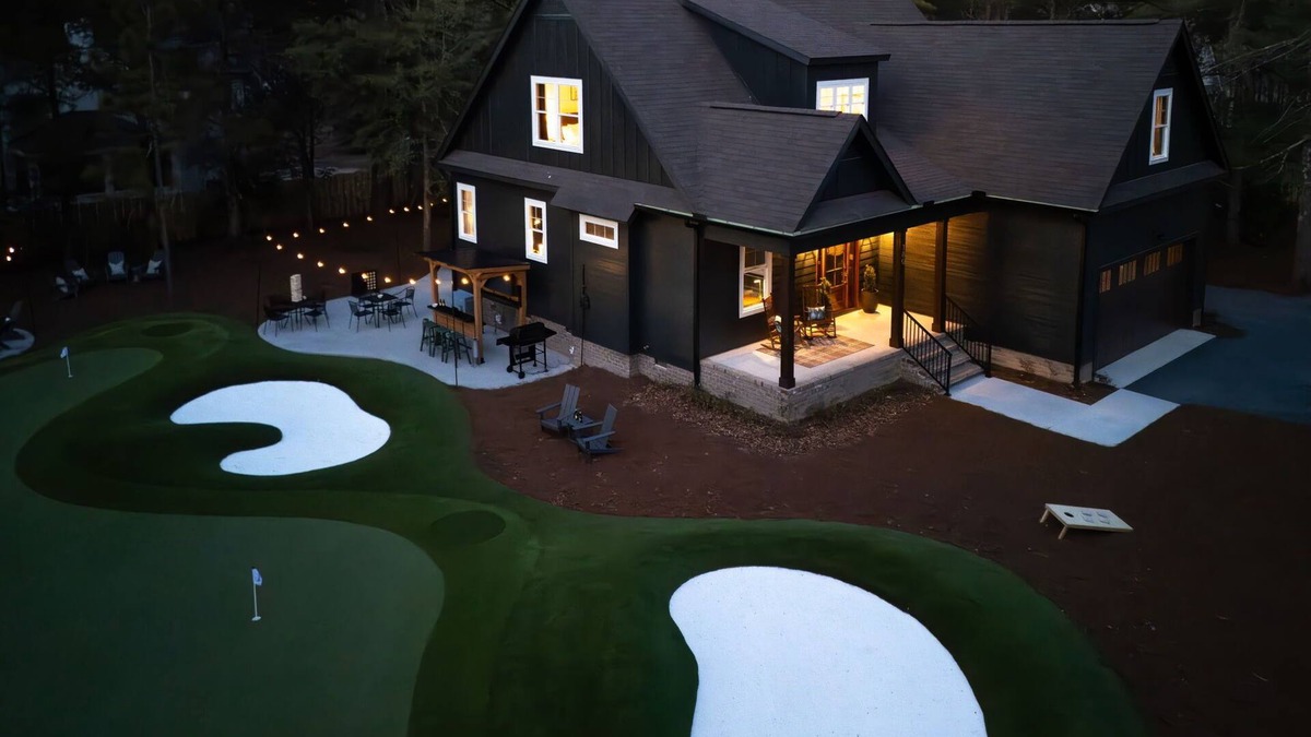 Southern Pines House | The Perfect Golf Trip House
