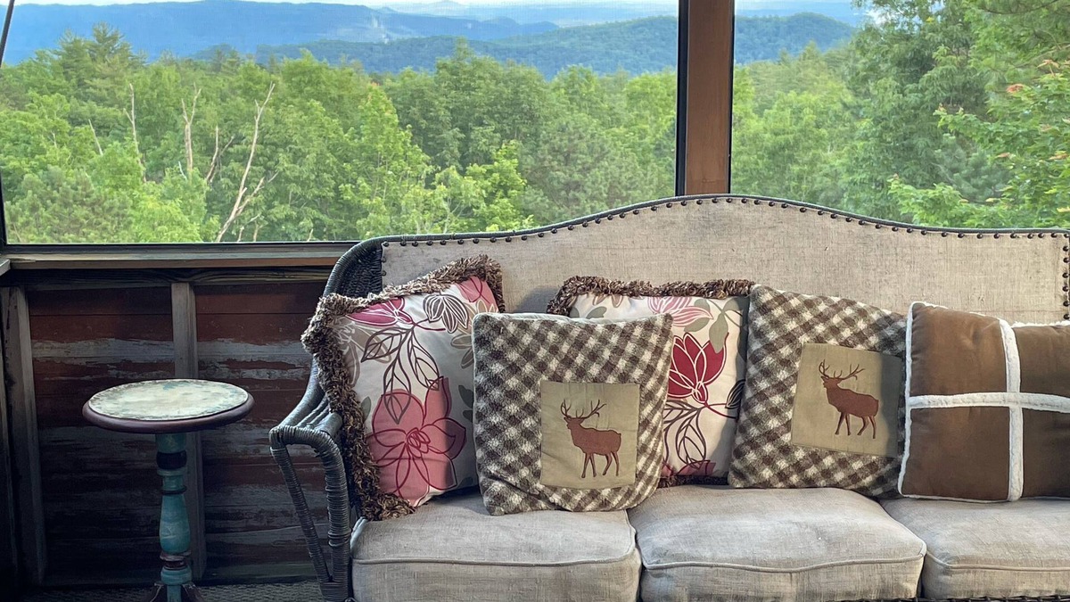 Lake Toxaway Condo | The Perfect Respite with Spectacular Views