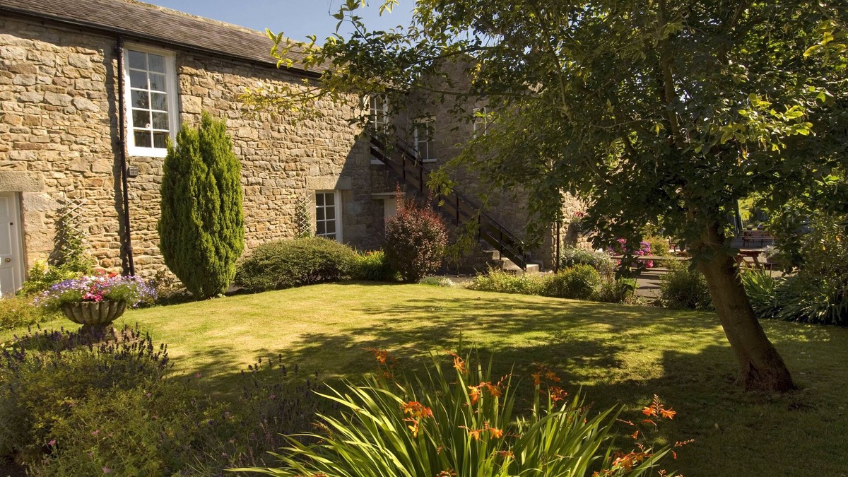 Stannersburn Bed & Breakfast | The Pheasant Inn