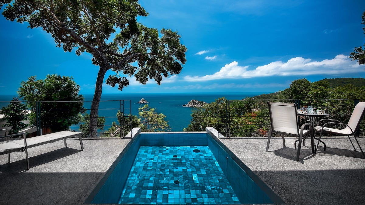 Koh Tao Villa | The Philip's villa 1 is a beautiful 2 bedroom villa and a pool.