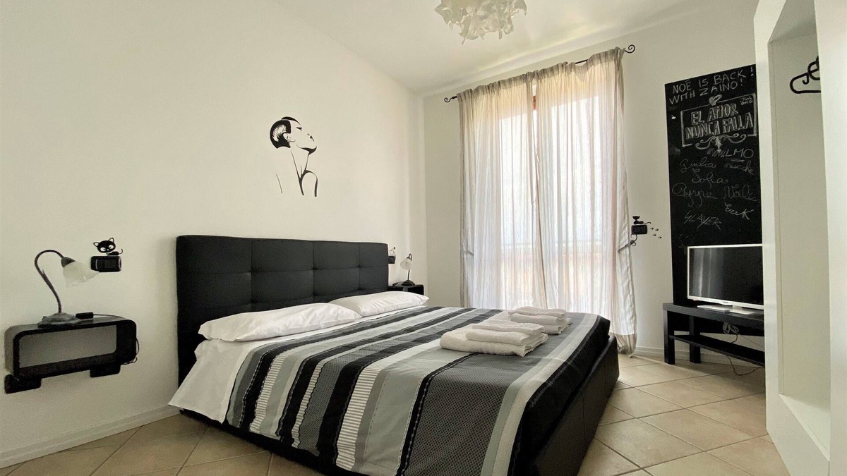 Castelletto di Momo Apartment | "The phrase" - Independent apartment