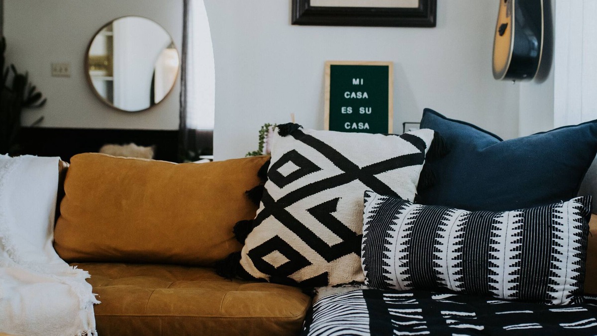 Deer Valley Estates House | The Phx Bungalow located in north-central phoenix.