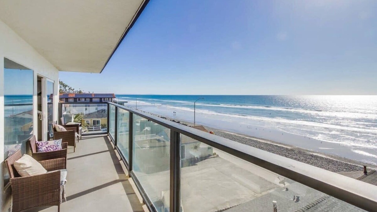 Oceanside Condo | The Pier House | Lux Oceanfront Penthouse | A/C