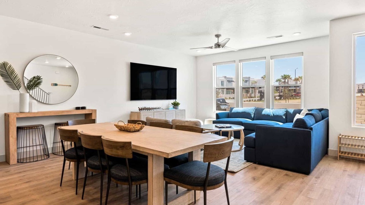 St. George House | The Piers At Desert Color: Desert Color Lagoon + Beaches