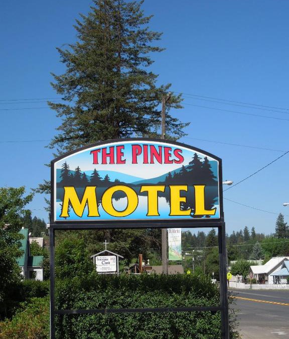 St. Maries Hotel | The Pines Motel